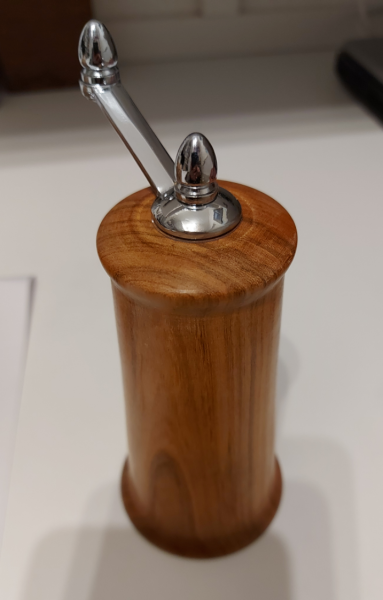 salt-pepper-mill